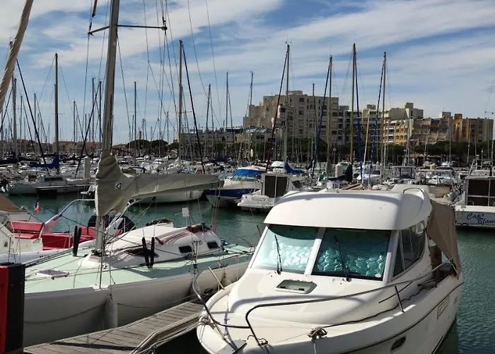 Διαμέρισμα 105 - T2 - 5 Pers - Proche *